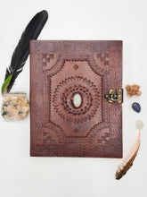 Load image into Gallery viewer, Book Orion