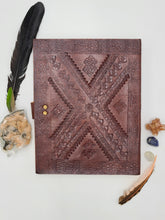 Load image into Gallery viewer, Book Orion