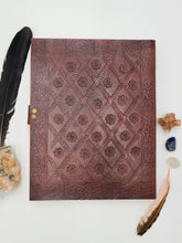 Load image into Gallery viewer, Book Orion