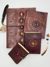 Load image into Gallery viewer, Book Stone